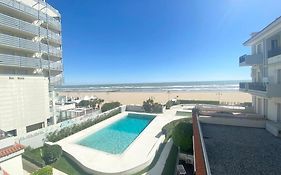I Bagni 36 - Piazza Marconi Fronte Mare Con Piscina - Immobil Relax